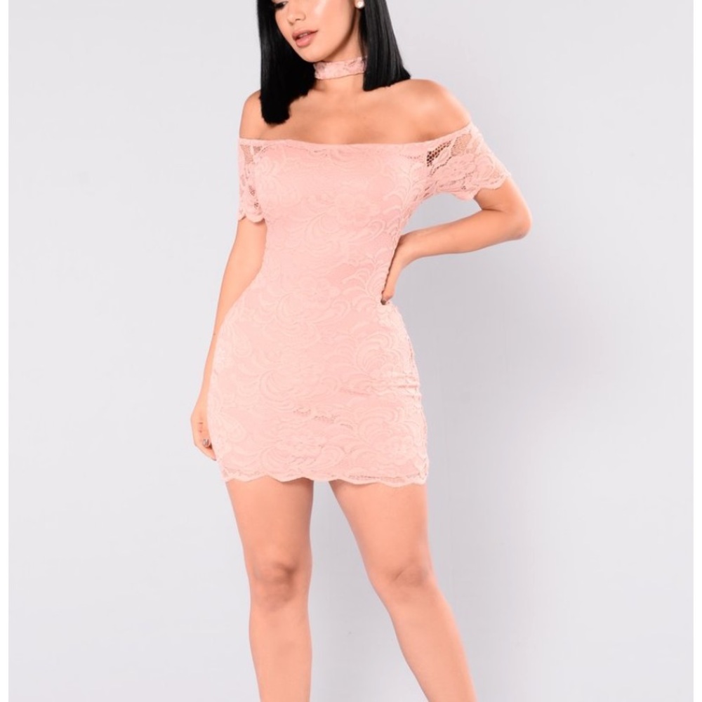 Rory Lace Dress - Mauve